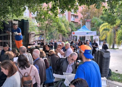 info point con distribuzione kit